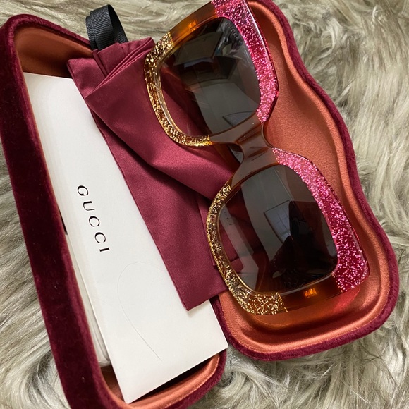 Authentic Squared Gucci Shades 👓